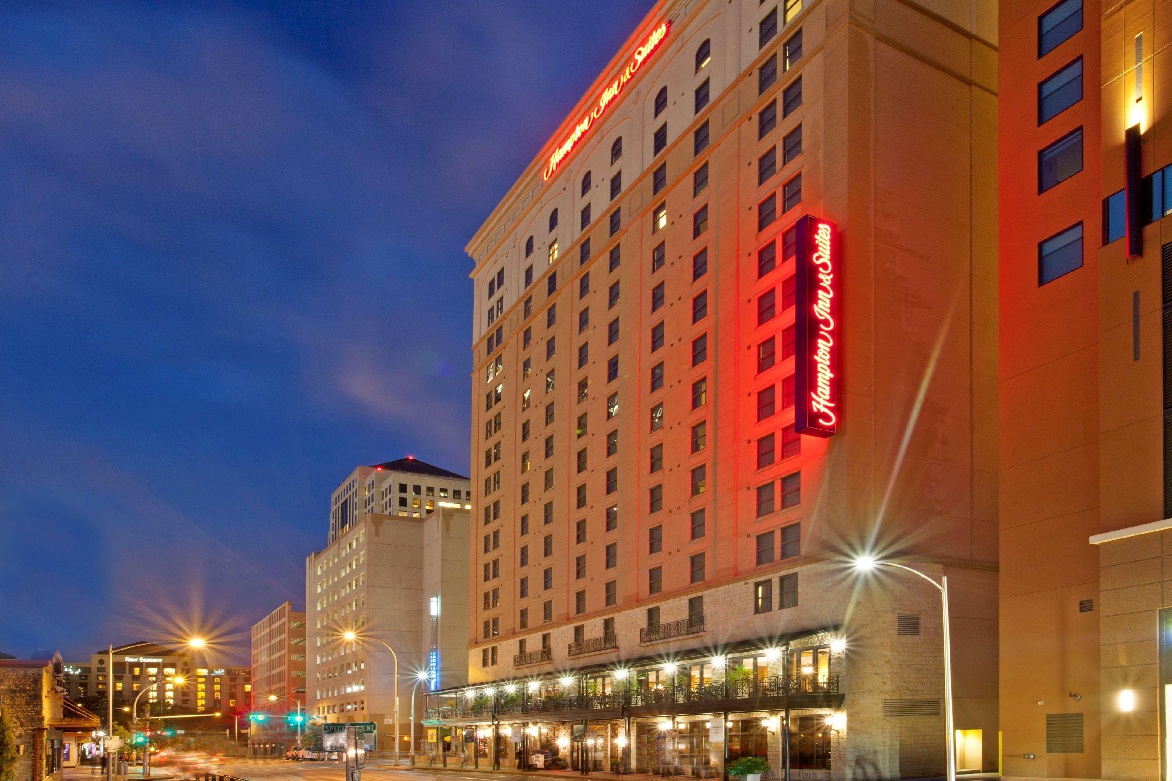 Hampton Inn & Suites Austin-Downtown/Convention Center Exteriör bild